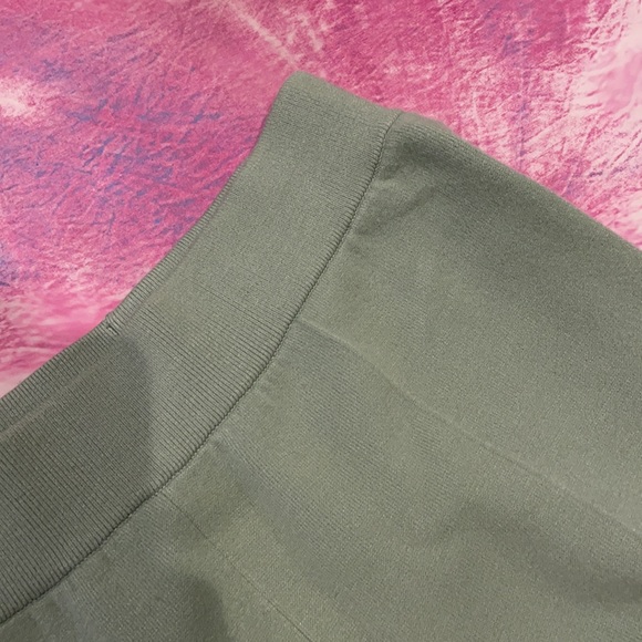 Wilfred Free
Souvenir Pant Sage Green 2XS Wide Leg - Picture 6 of 6